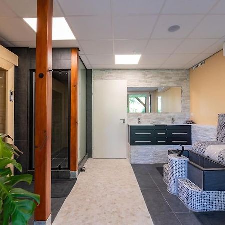 Wellness Studio Tiel Met Sauna En Jacuzzi Zewnętrze zdjęcie